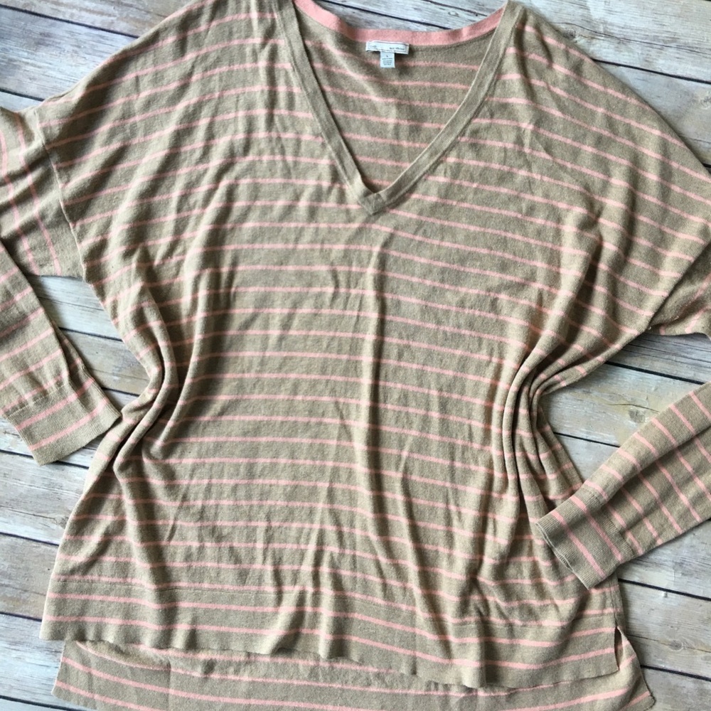 Gap tan & peach stripes lightweight v neck sweater
